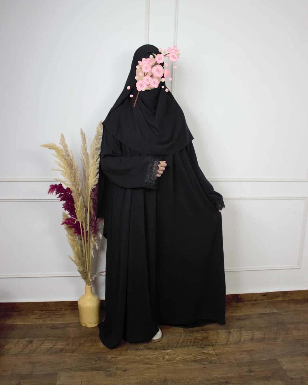 طقم الصلاة بثوب ريحانة الدافئ – راحة ودفئ في كل ركعة