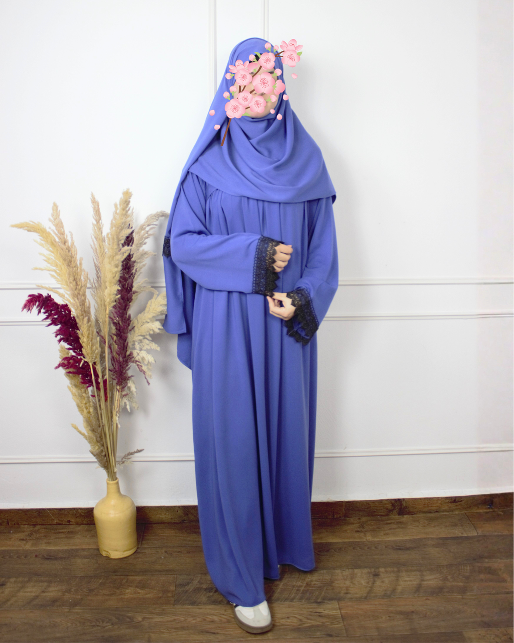 طقم الصلاة بثوب ريحانة الدافئ – راحة ودفئ في كل ركعة