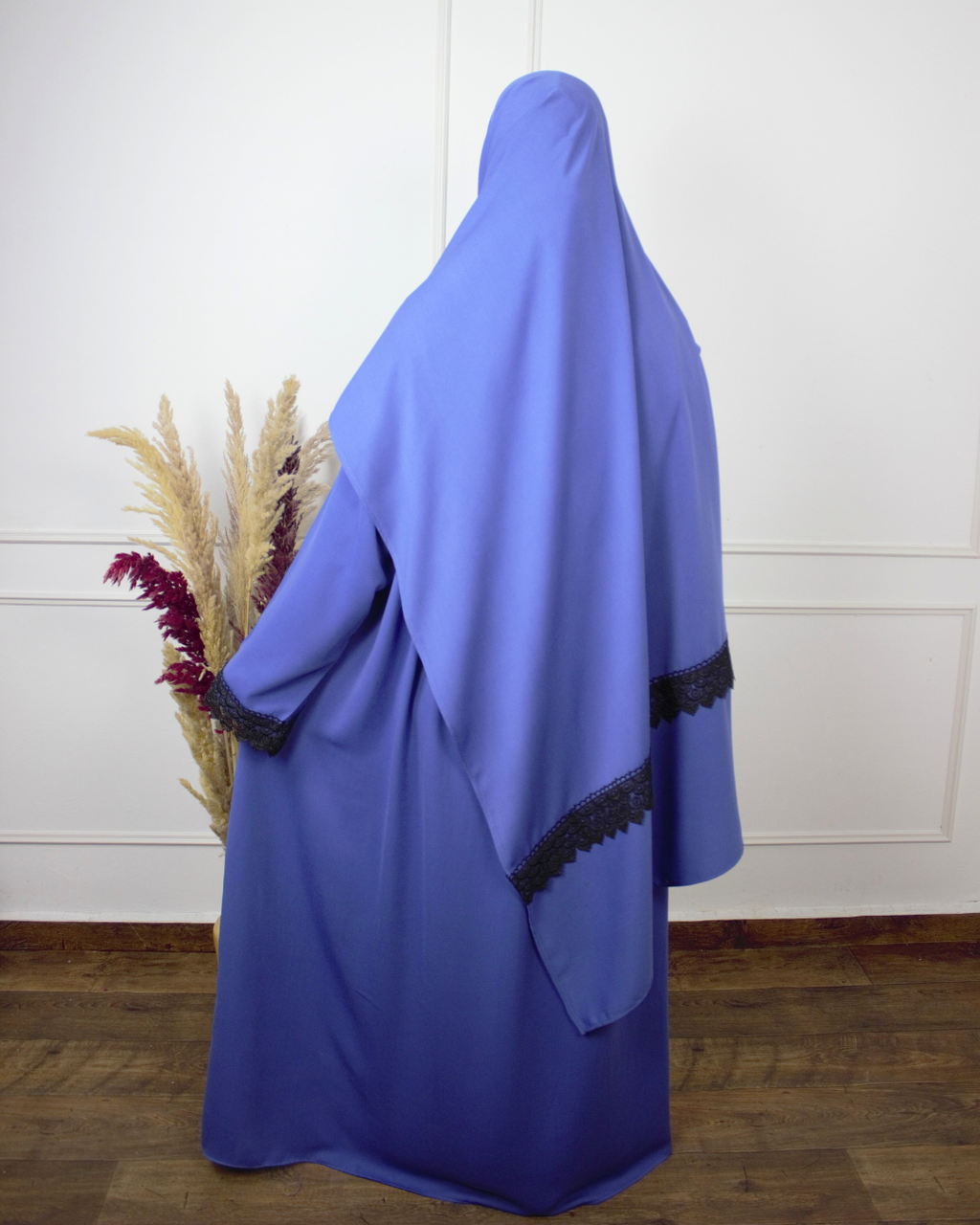 طقم الصلاة بثوب ريحانة الدافئ – راحة ودفئ في كل ركعة