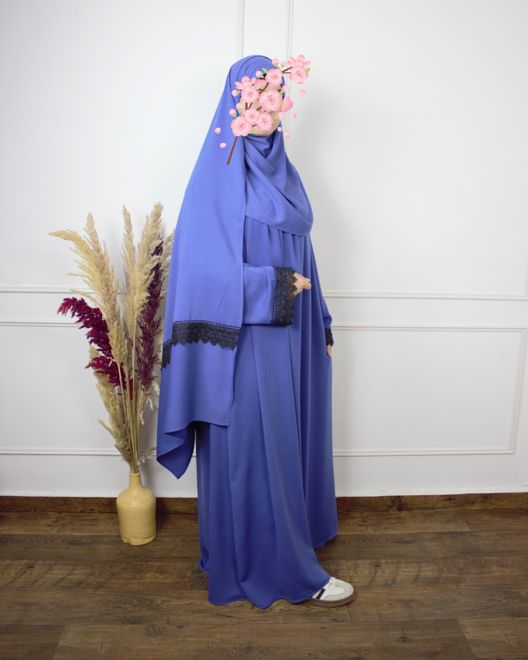 طقم الصلاة بثوب ريحانة الدافئ – راحة ودفئ في كل ركعة