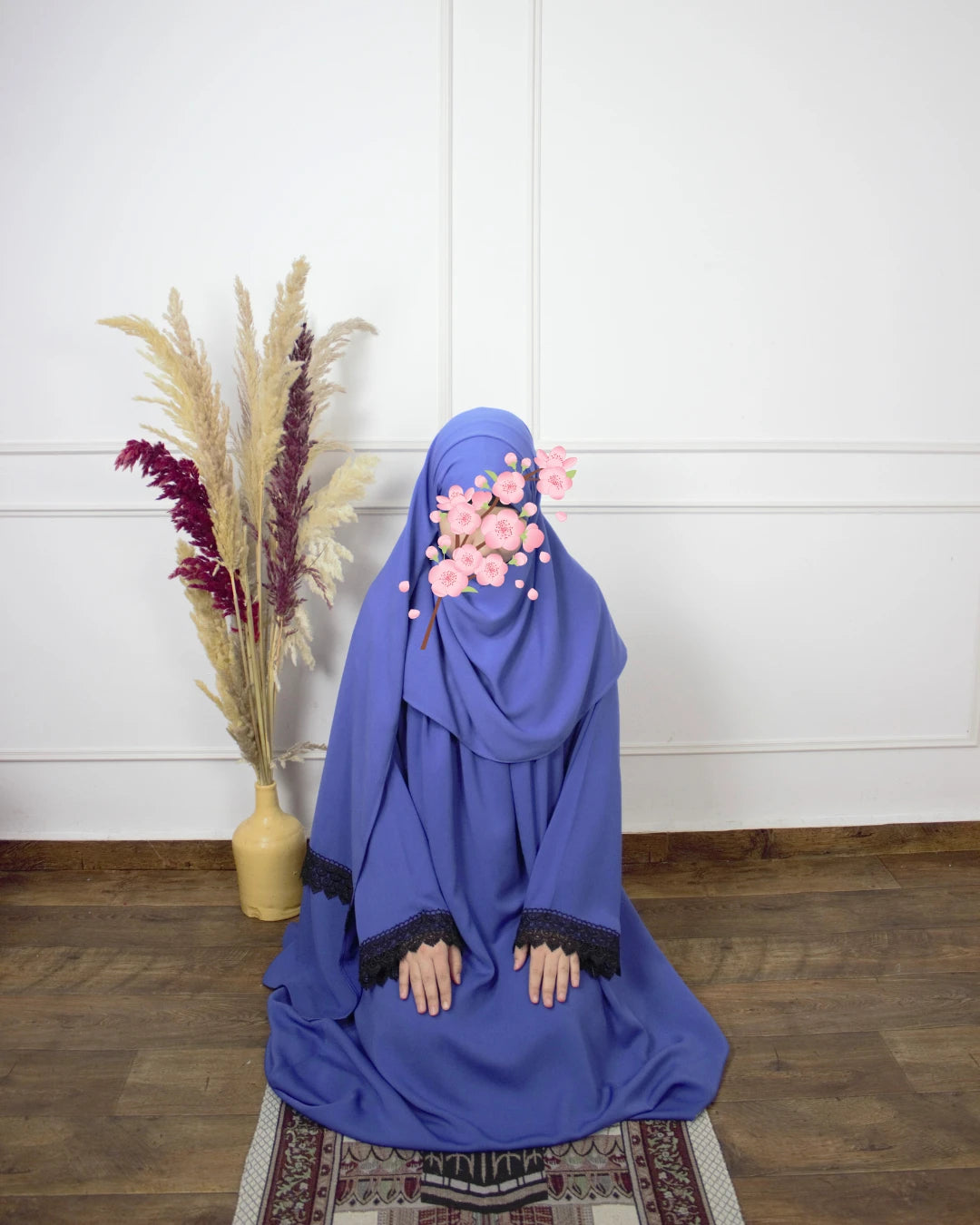 طقم الصلاة بثوب ريحانة الدافئ – راحة ودفئ في كل ركعة