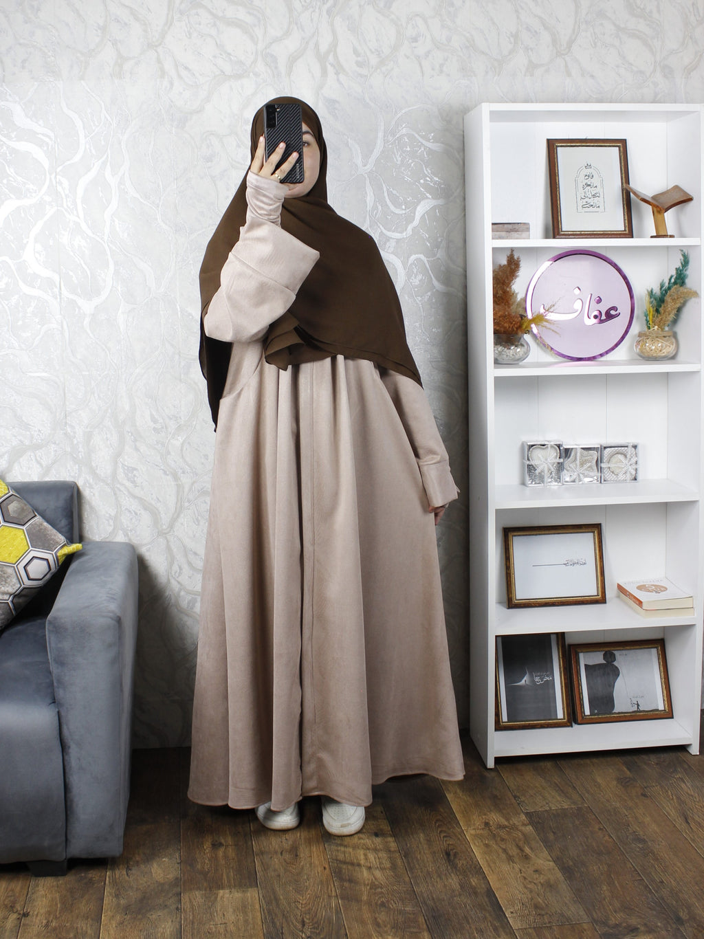 عباية دفئ + معصم - ثوب فودان- لشتاء دافئ