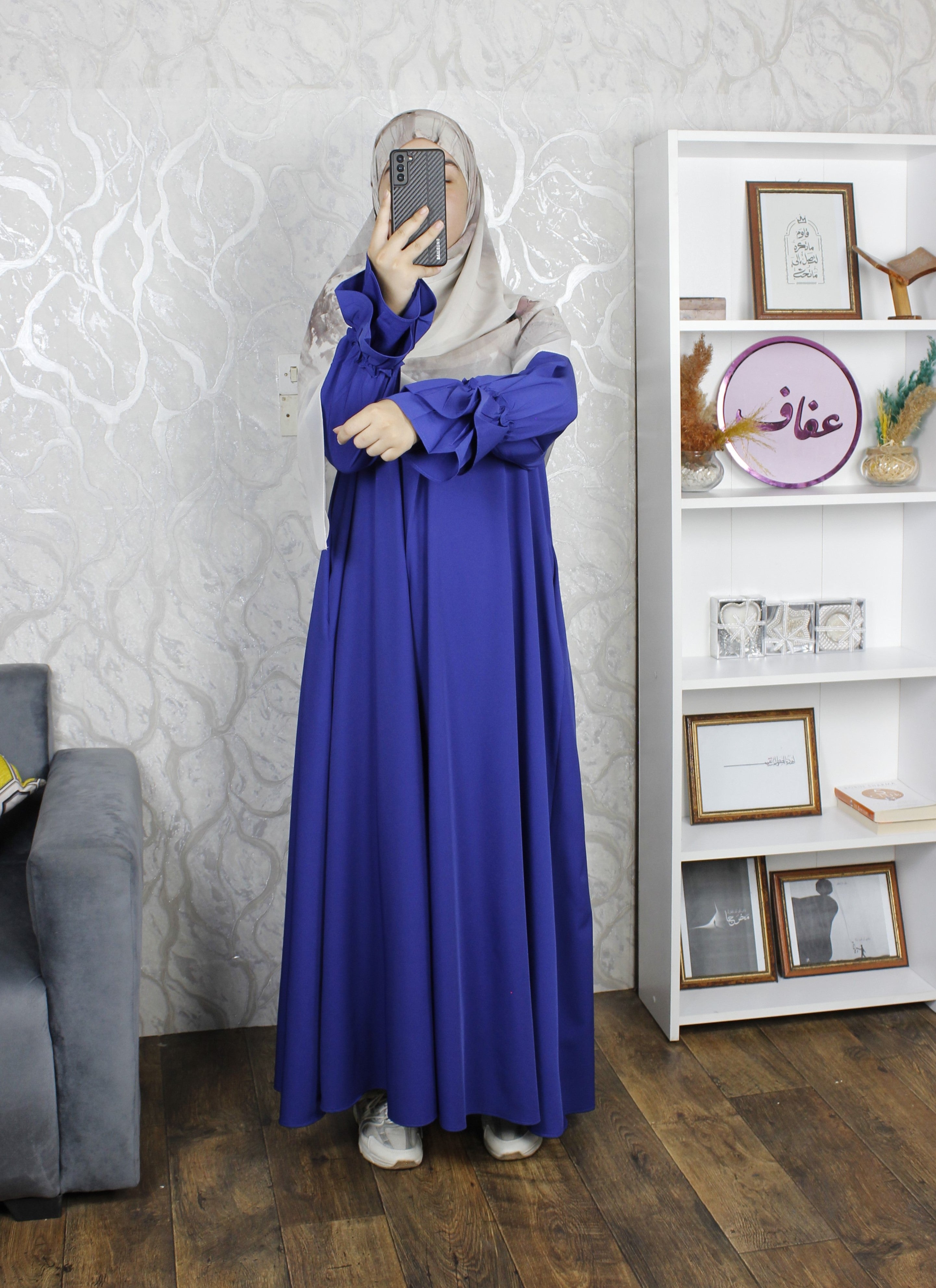 عباية وقار- لأن الراحة في الشتاء تبدأ من عبايتك