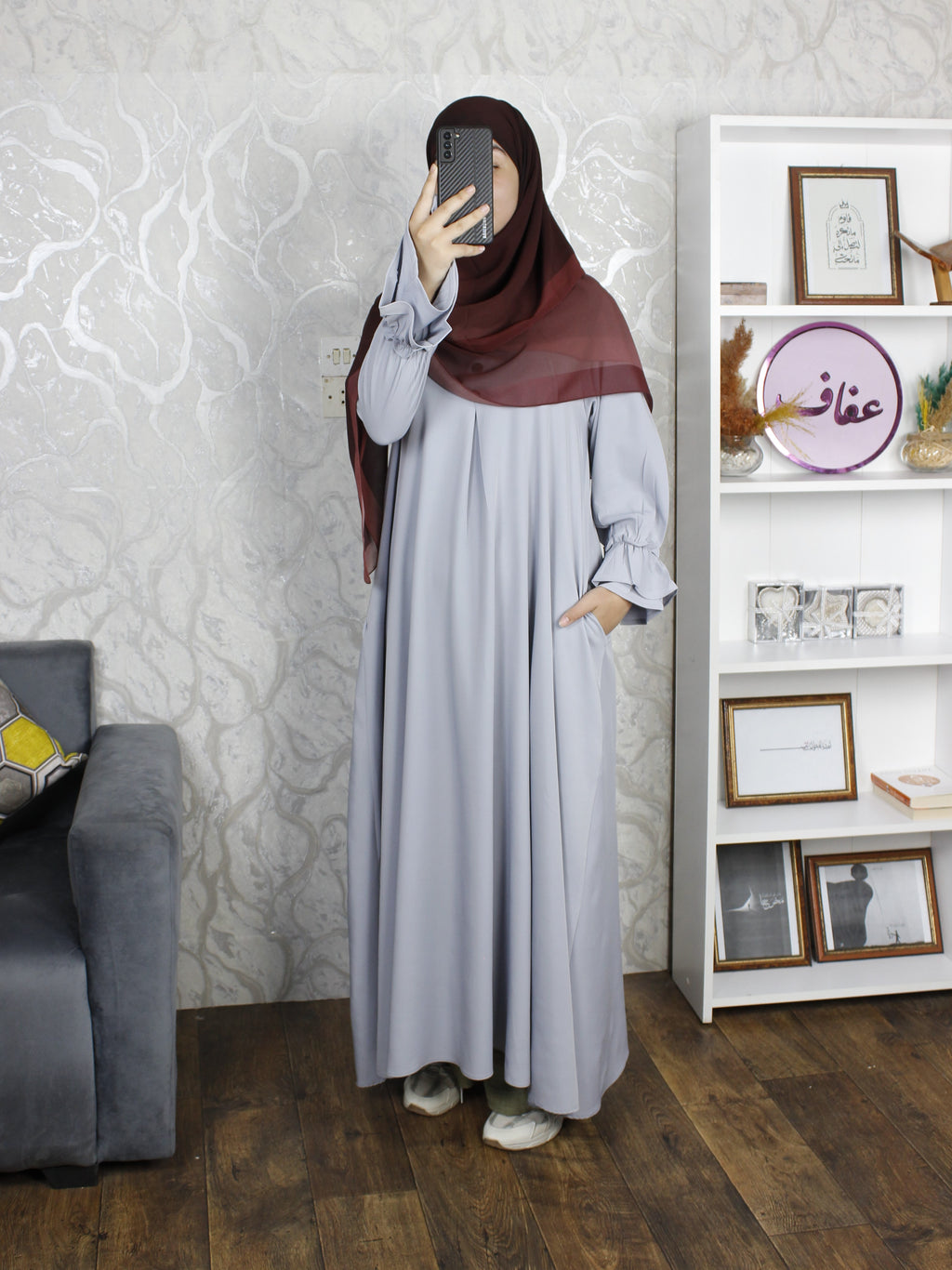 عباية وقار- لأن الراحة في الشتاء تبدأ من عبايتك