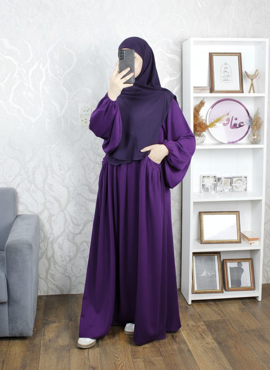 عباية ياقوت- عبايتك المريحة لفصل الشتاء القادم