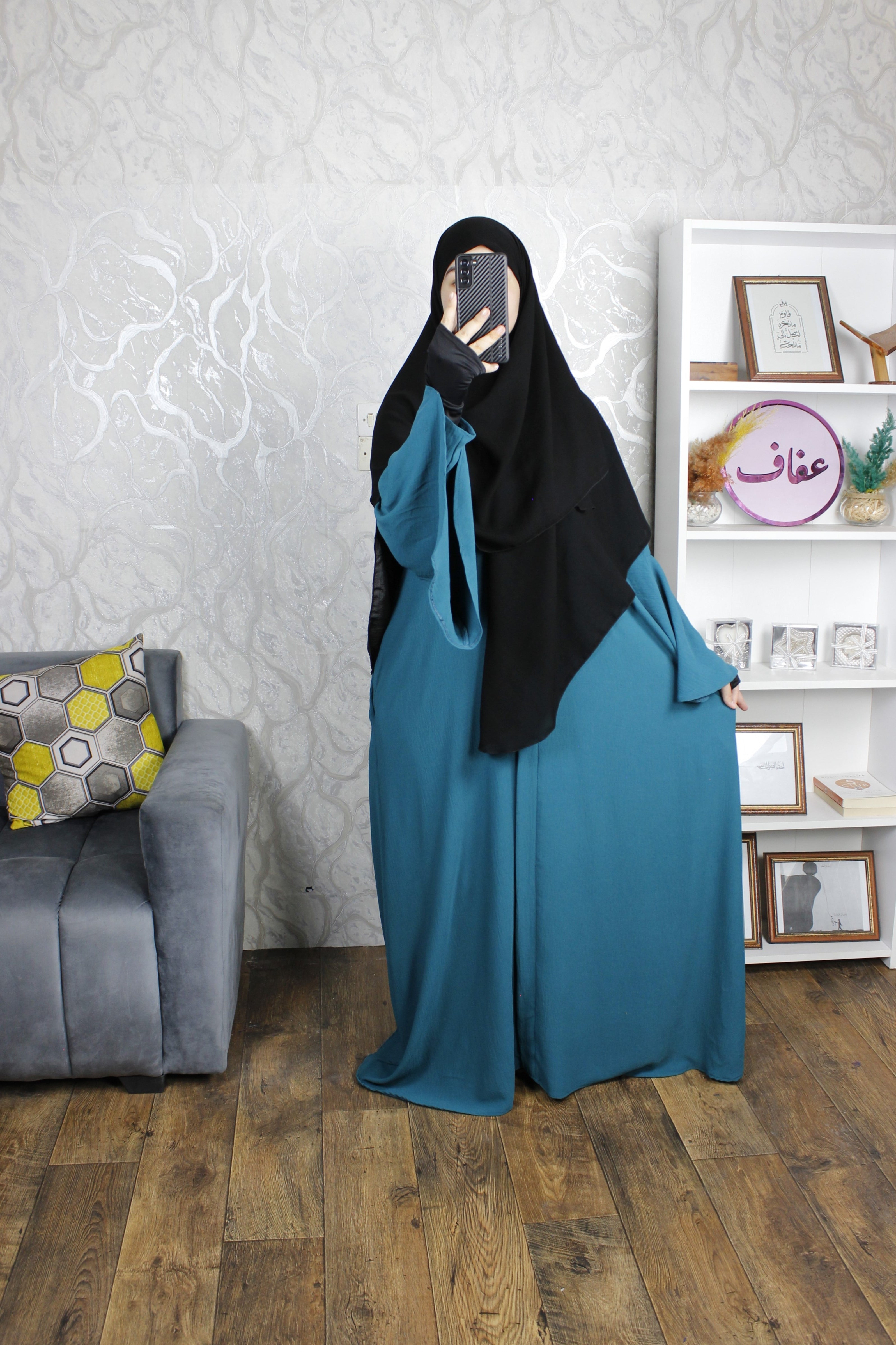 عباية الهام - ثوب كريب مكرش