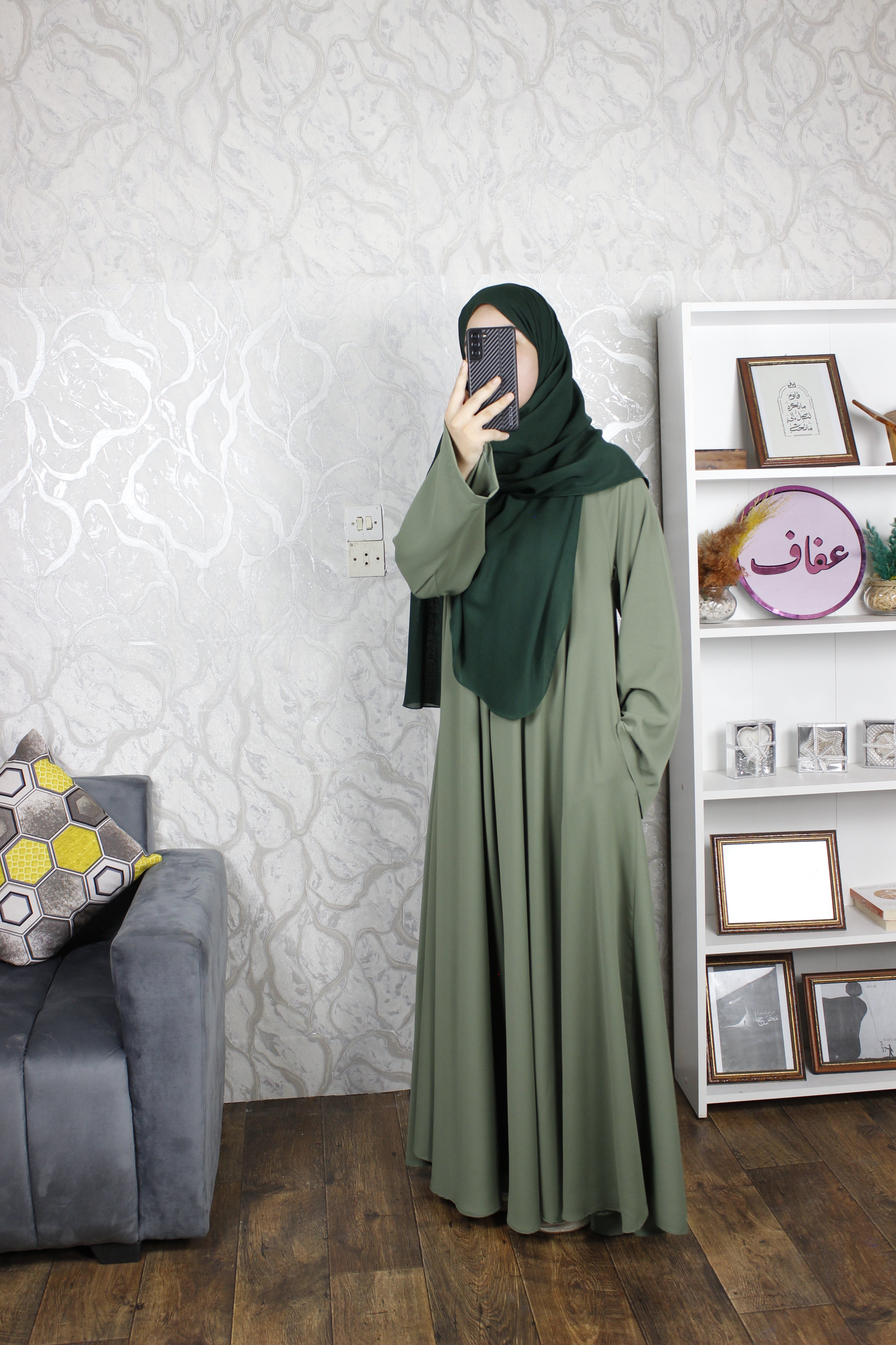 عباية نادين- دوبل كلوش-ثوب كريب ممتاز