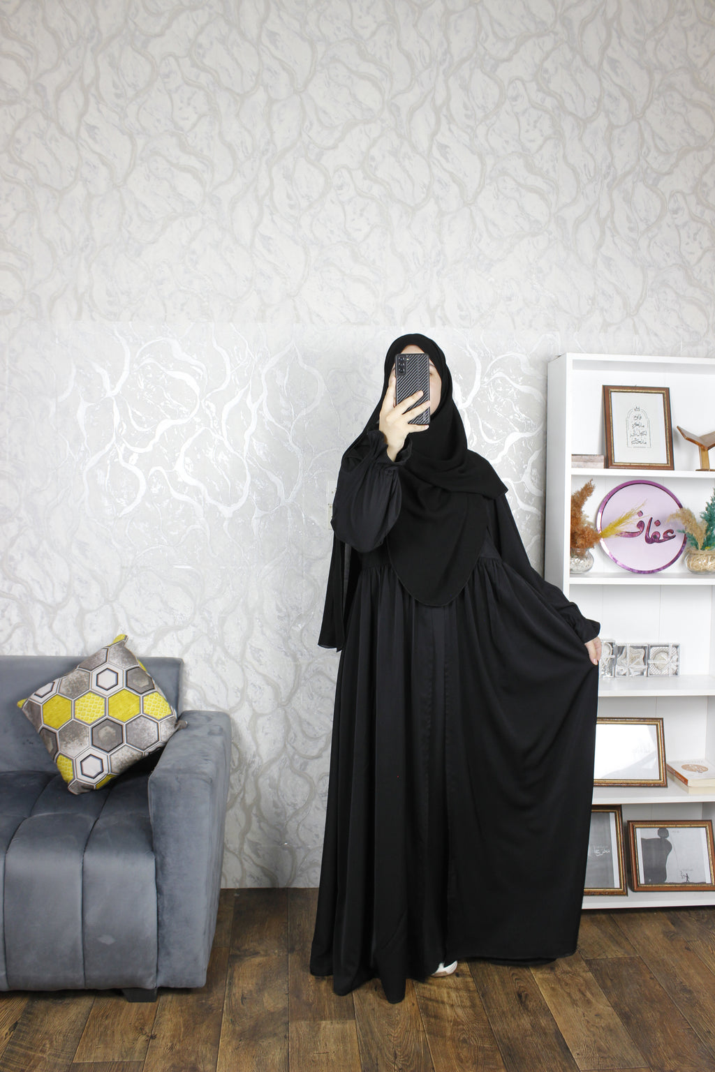 عباية عفاف بقطعتين -تصميم سلطانة-ثوب كريب