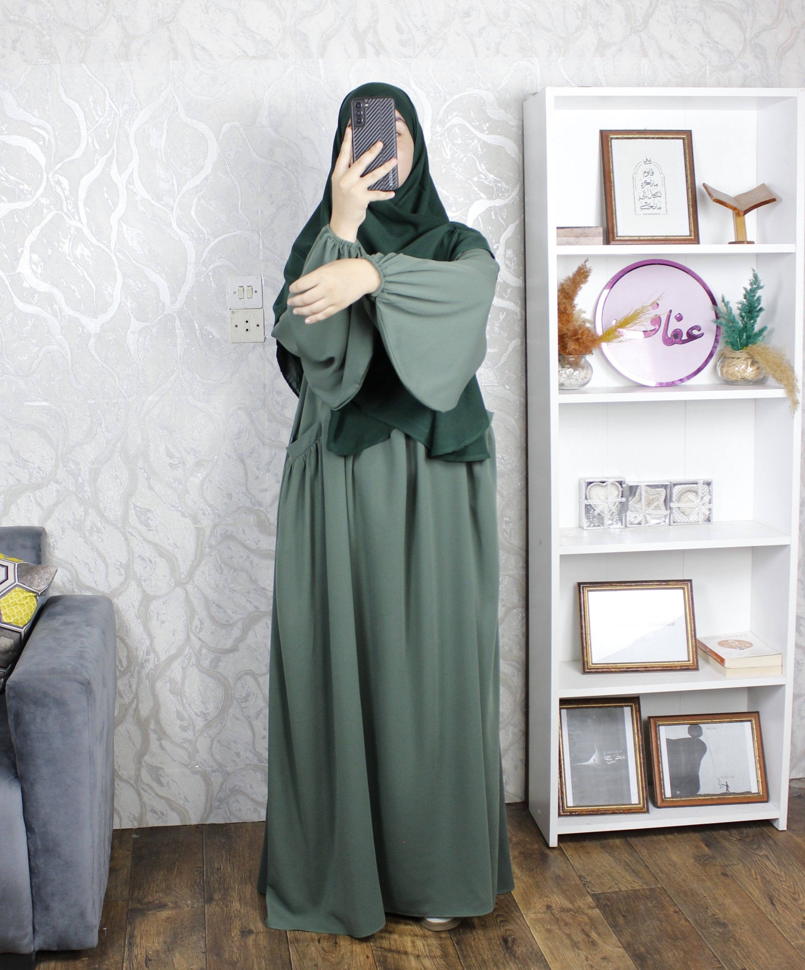 عباية ياقوت - ثوب ريحانة ممتاز