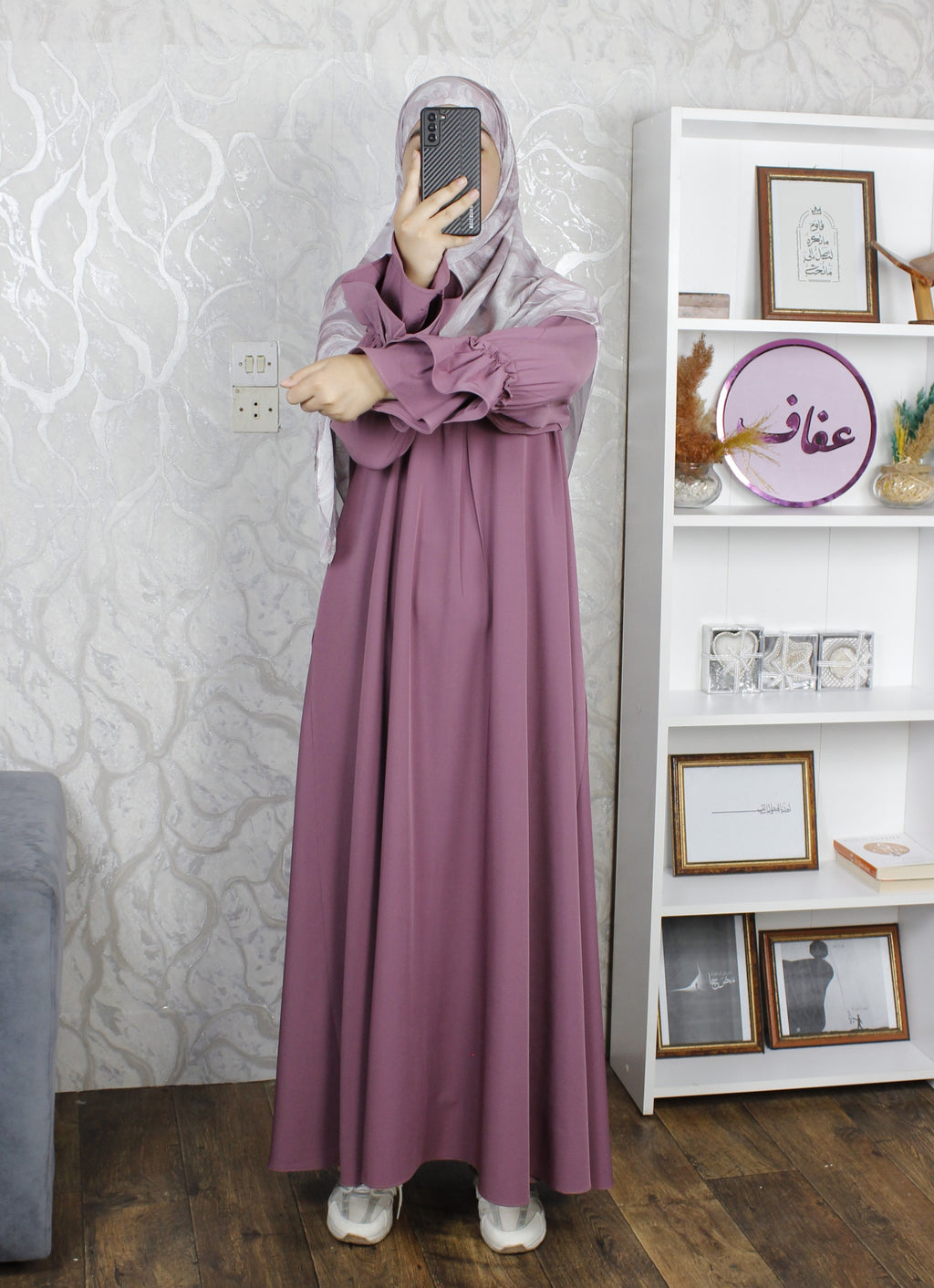 عباية وقار- لأن الراحة في الشتاء تبدأ من عبايتك