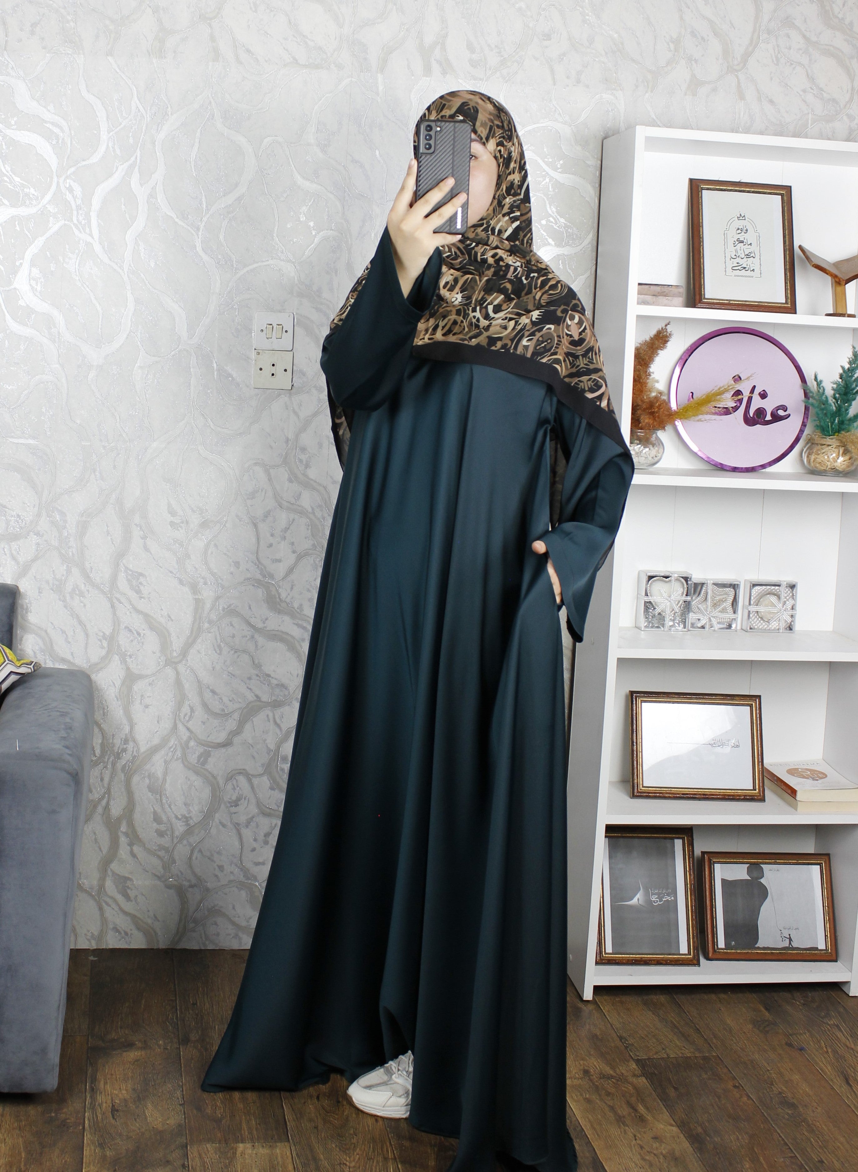 تألقي في مناسباتك القادمة مع عباية ضياء