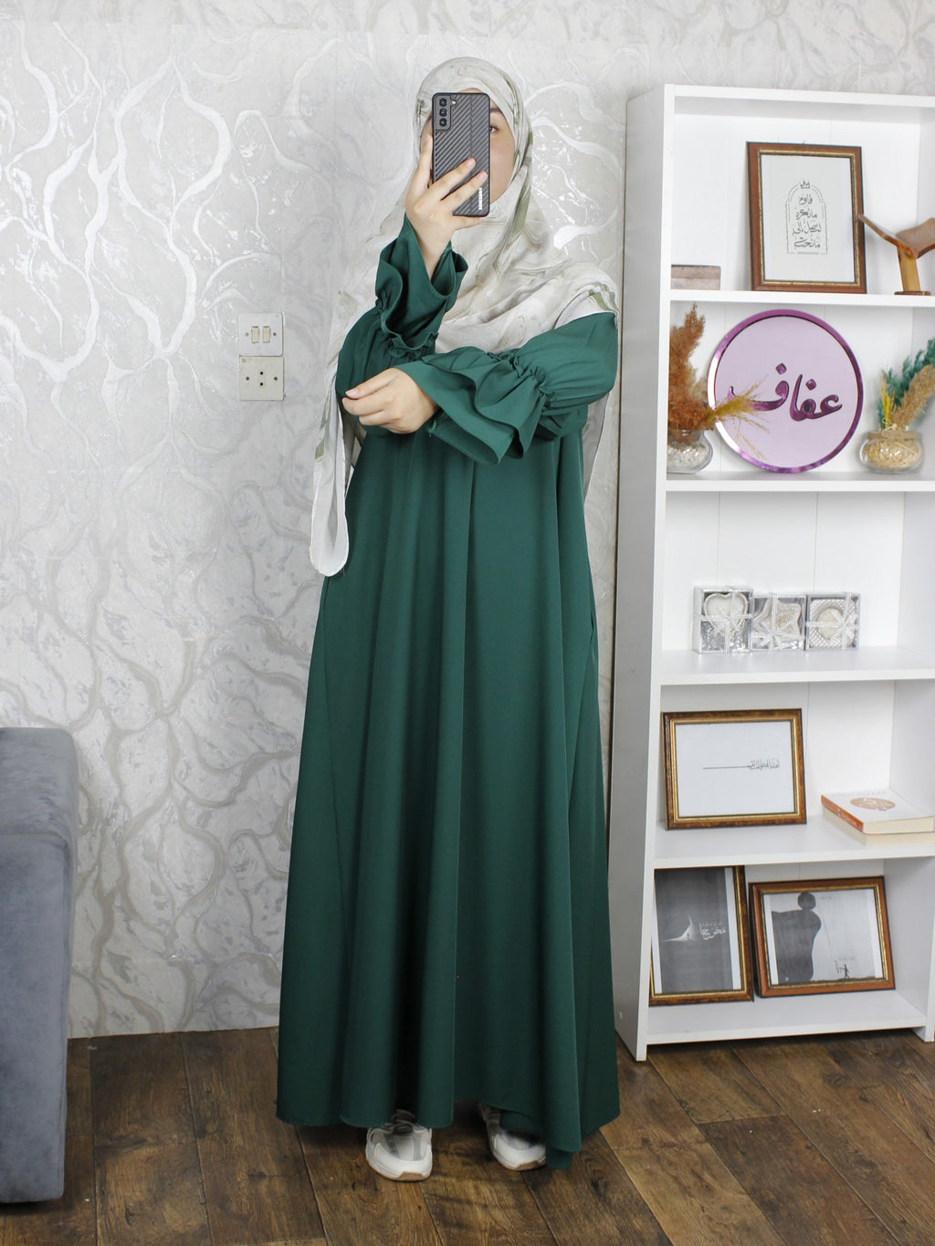 عباية وقار- لأن الراحة في الشتاء تبدأ من عبايتك